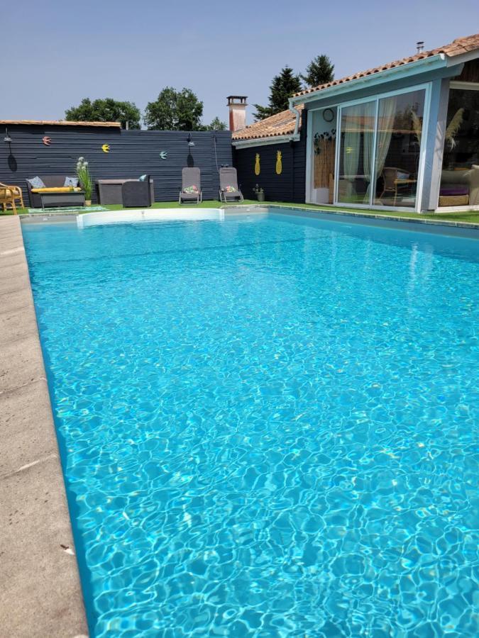 Chambre Merlot, Piscine Et Spa, Proche St Emilion Lugon et l'Ile du Carney Экстерьер фото